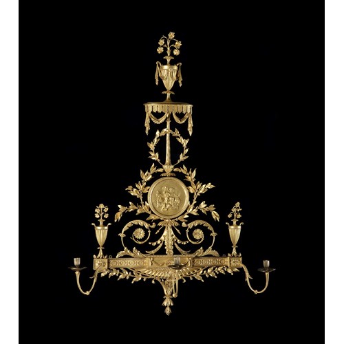 A PAIR OF GEORGE III GILTWOOD WALL LIGHTS IN THE MANNER OF ROBERT ADAM